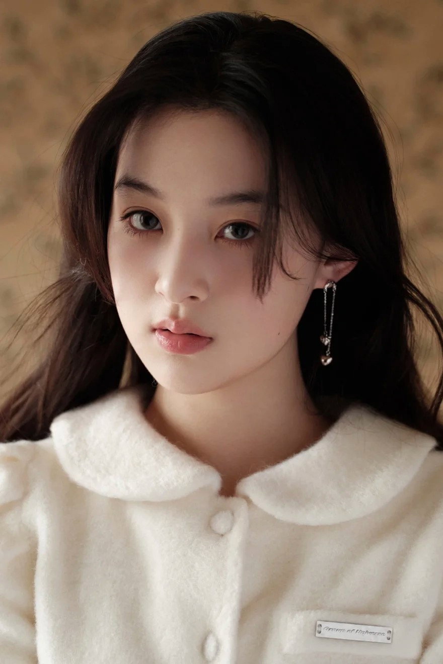 Gu Yuhan's poster