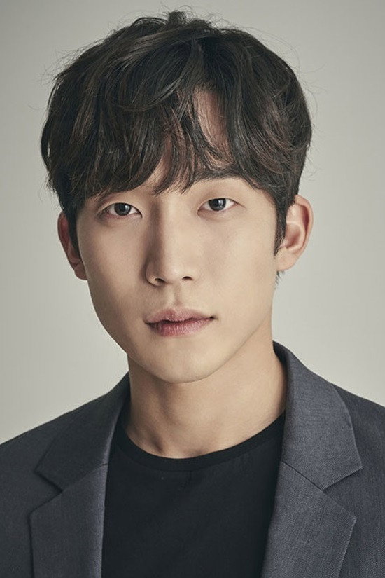 Lee Sang-yi's poster