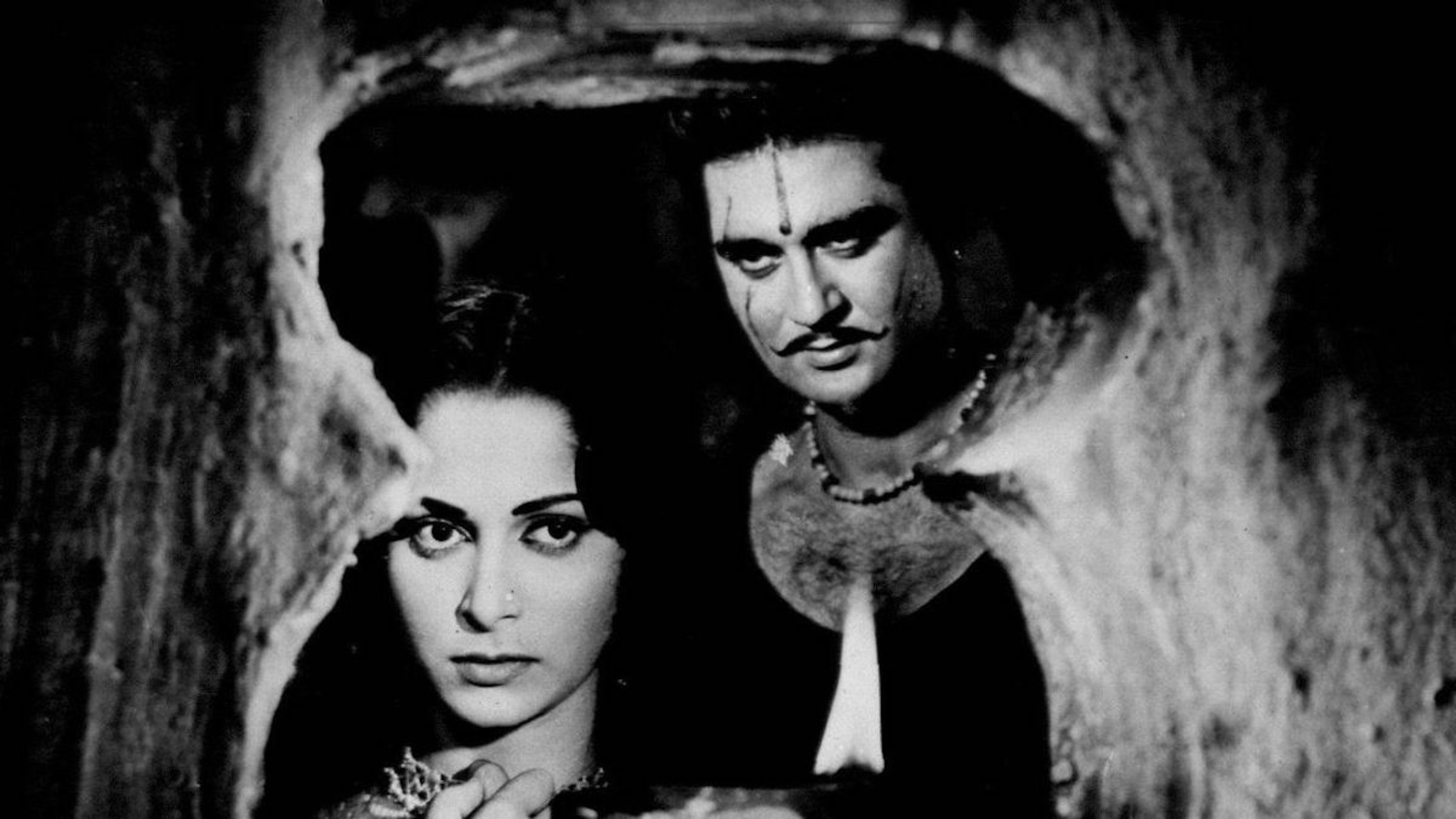 Mujhe Jeene Do's poster