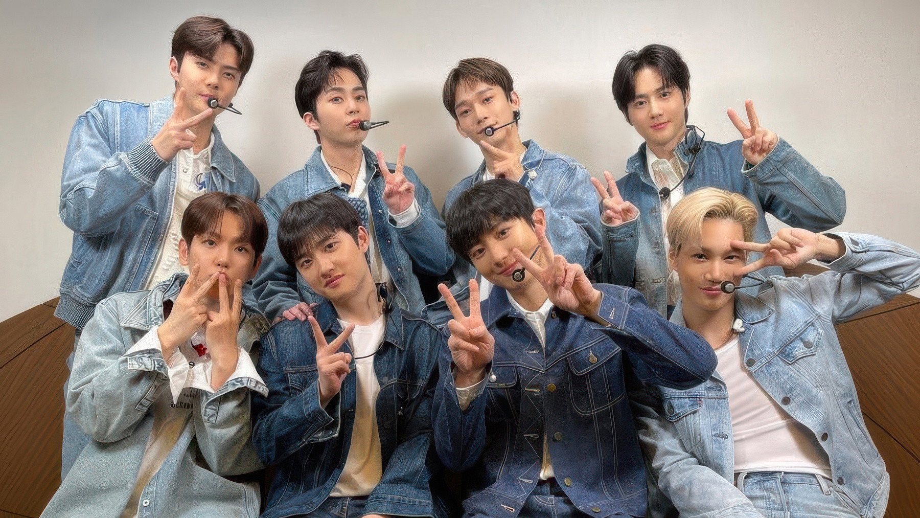 EXO-L-JAPAN presents EXO CHANNEL “THE BEST”'s poster