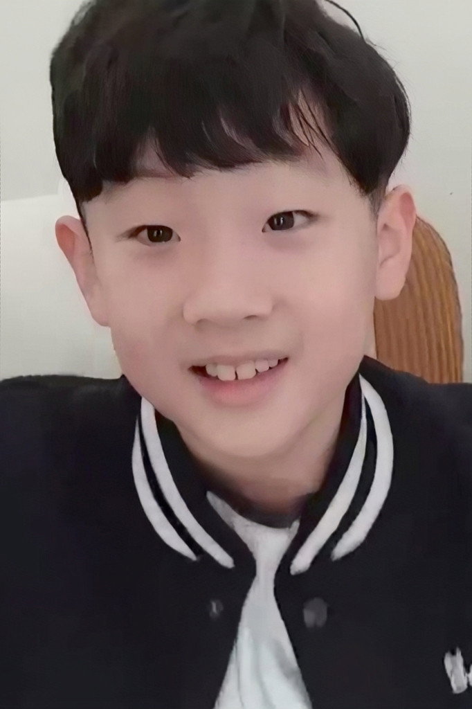 Ha Dream's poster