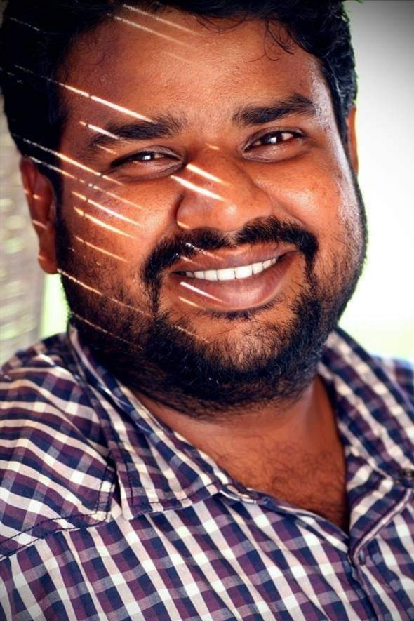 Nalan Kumarasamy's poster