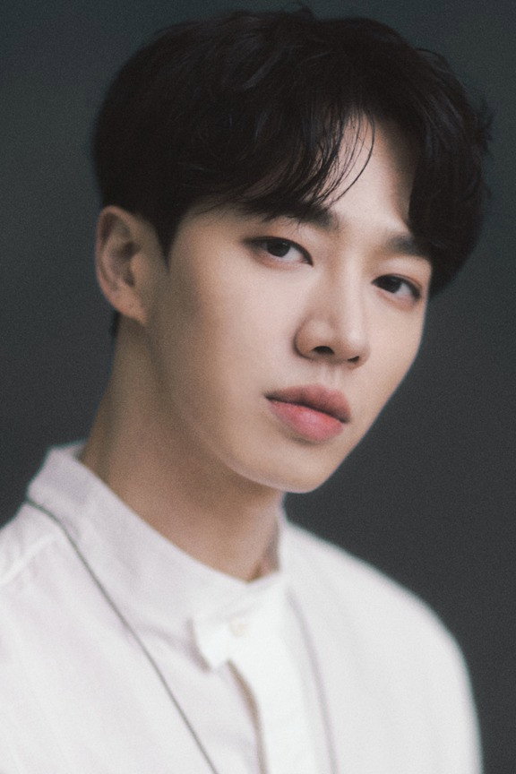 Lee Gi-kwang's poster