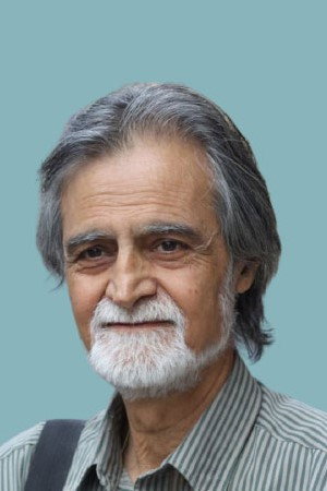 Parviz Davayi's poster