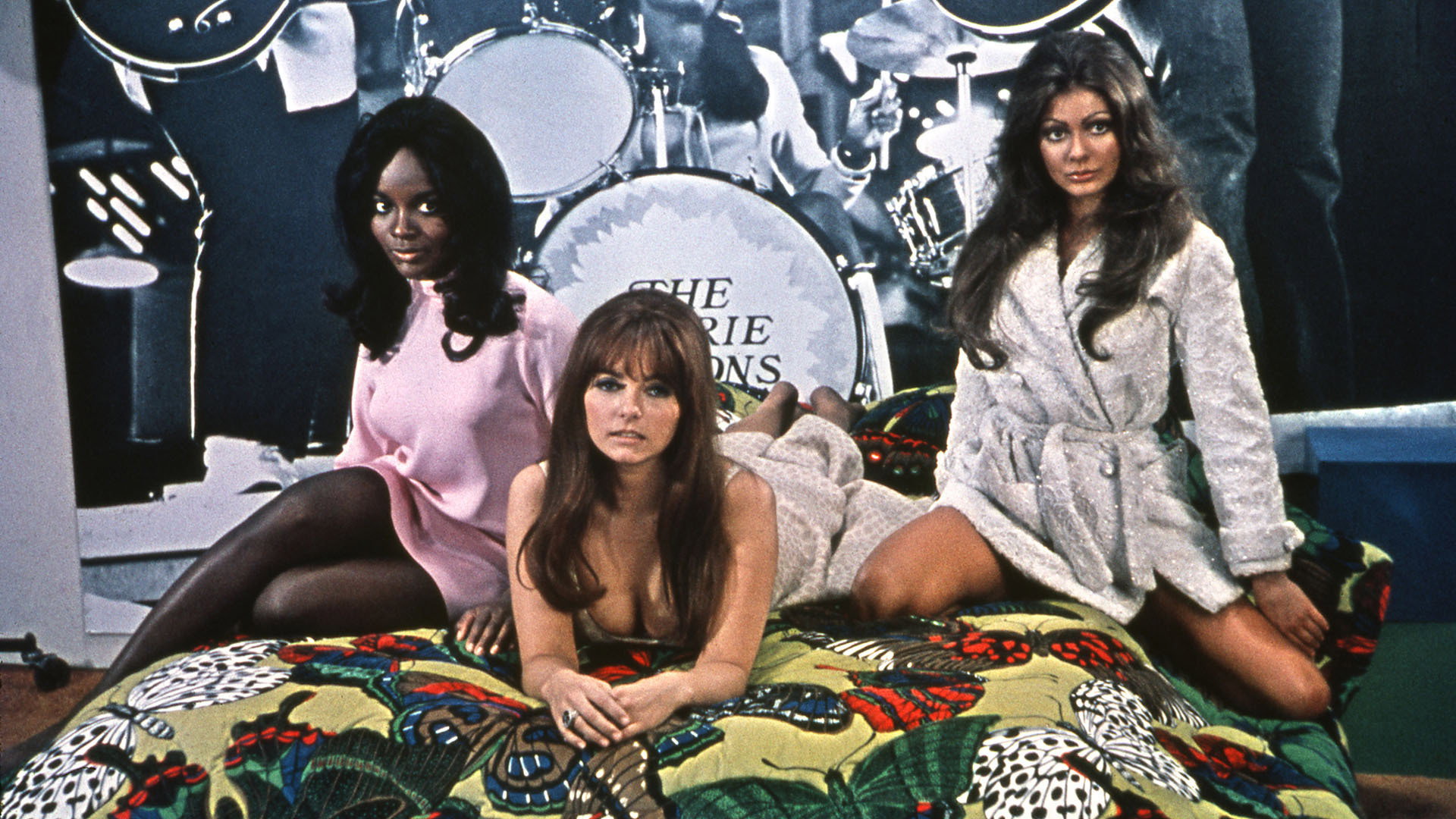 Beyond the Valley of the Dolls's poster