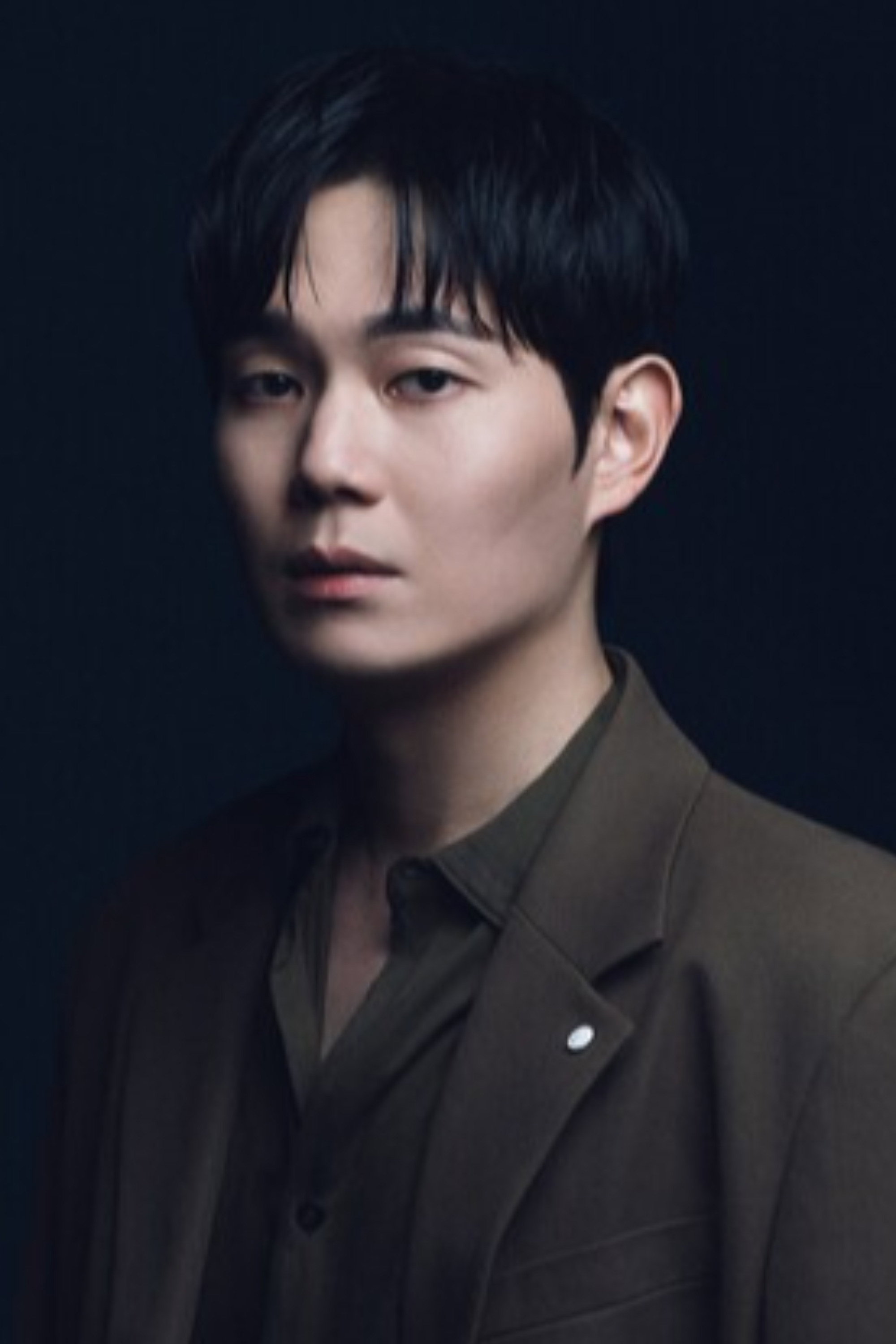 Ryu Kyung-soo's poster