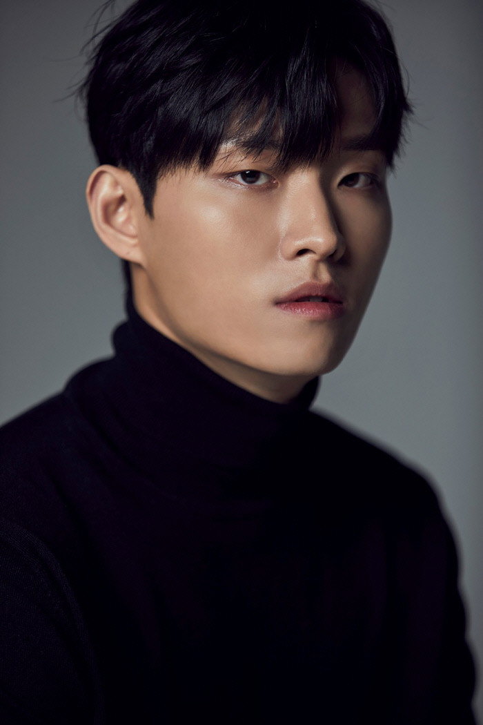 Jung Yeo-jun's poster
