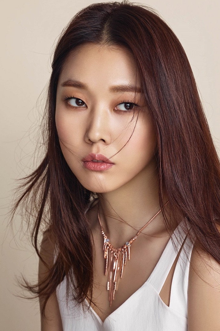 Han Hye-jin's poster