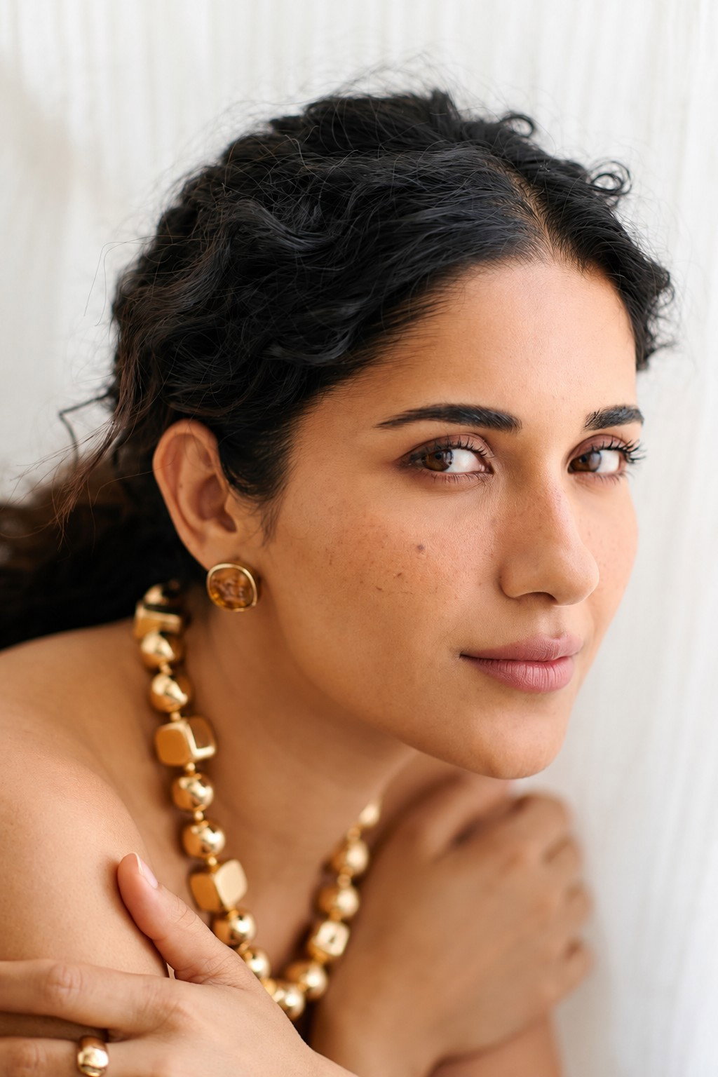 Ruhani Sharma's poster