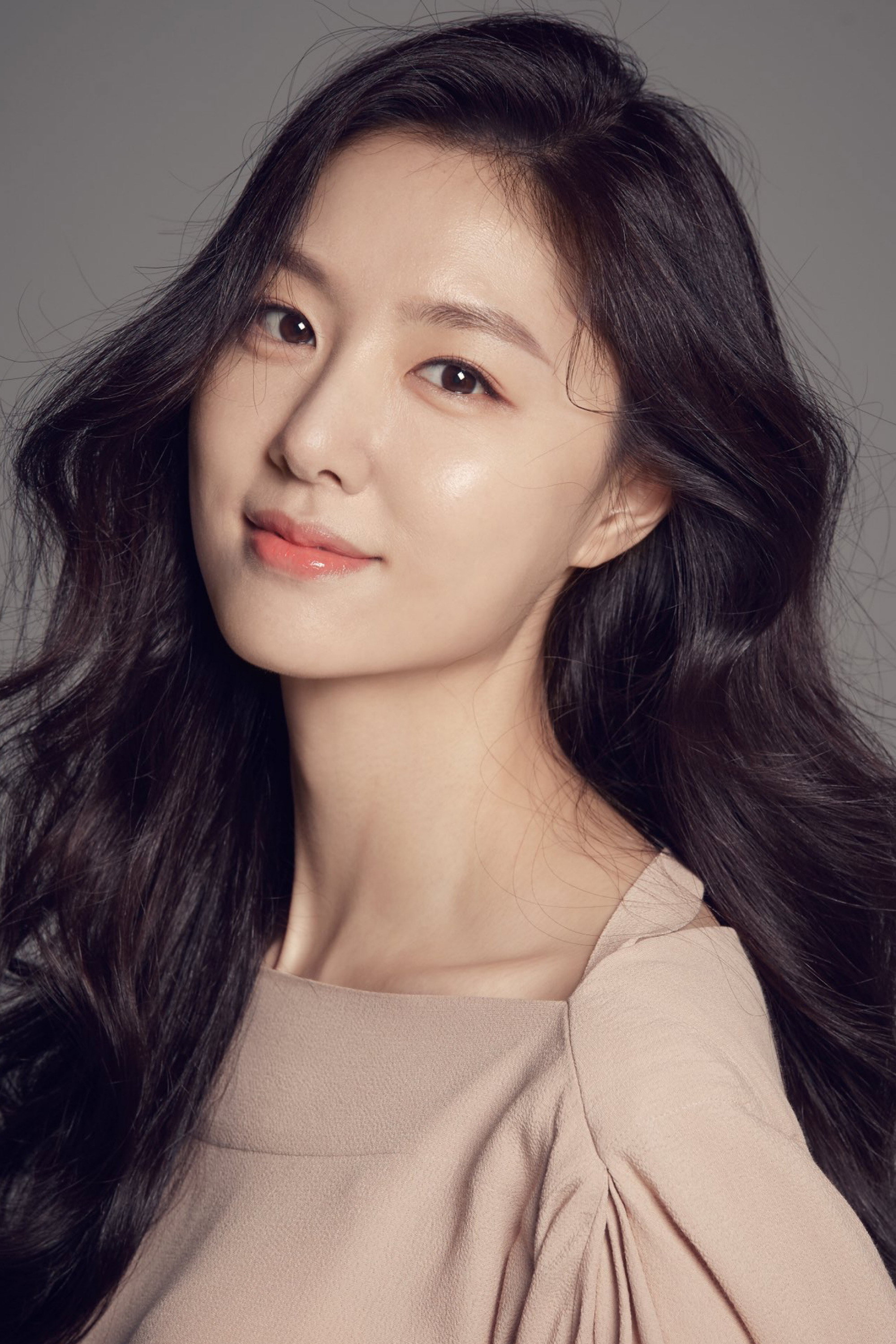 Seo Ji-hye's poster