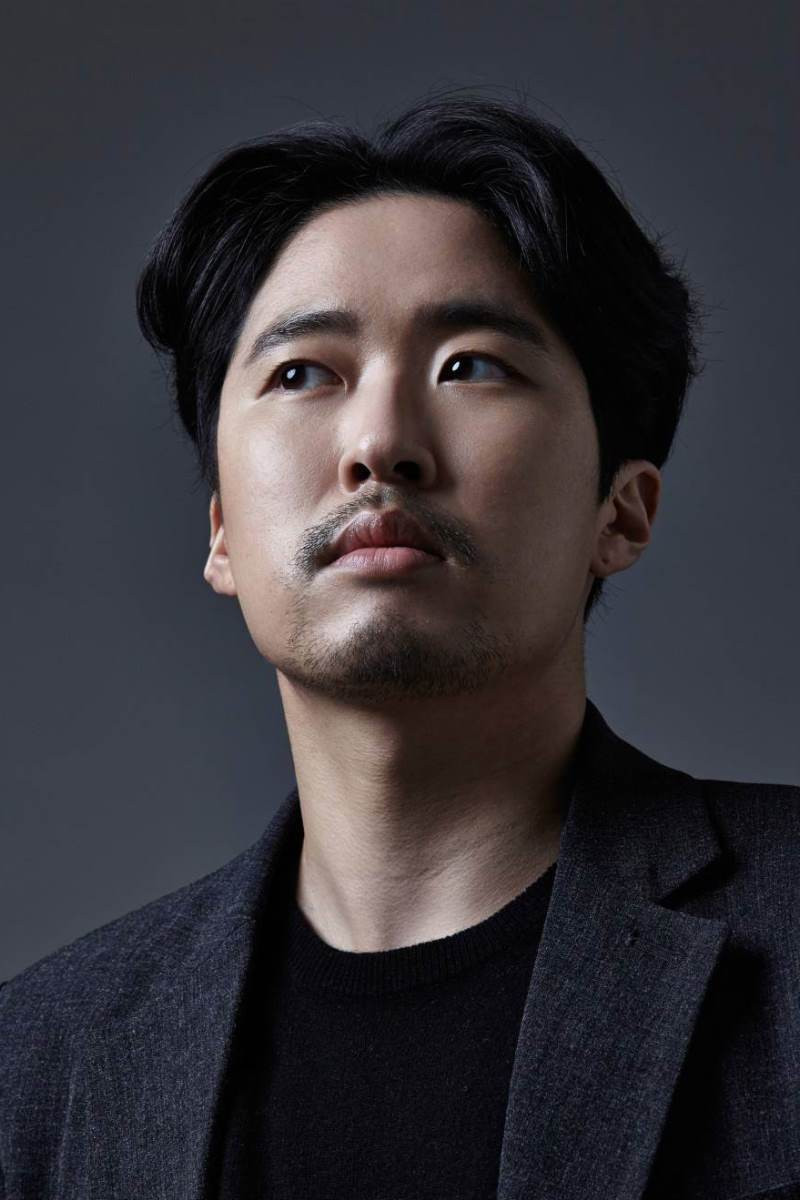 Cho Hyun-hoon's poster