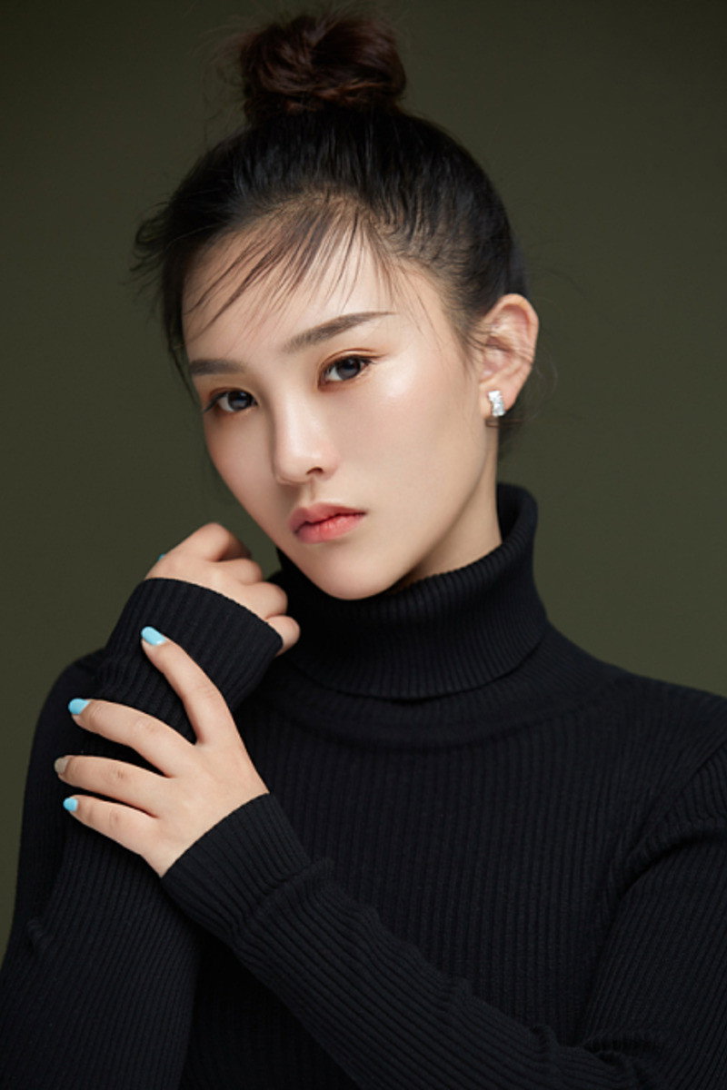 Meng Jiuqi's poster