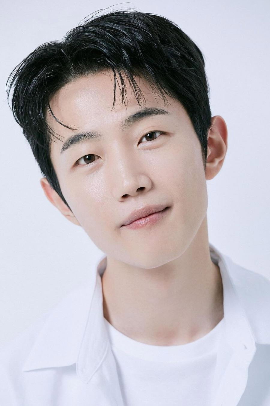 Lee Seo-han's poster