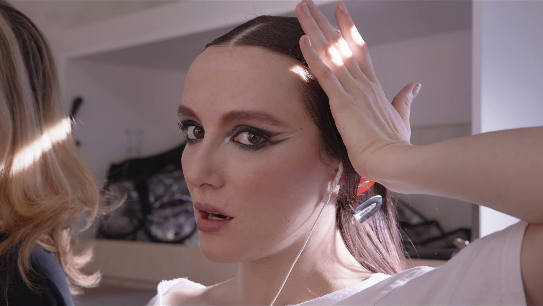 Making 'Red Rooms''s poster