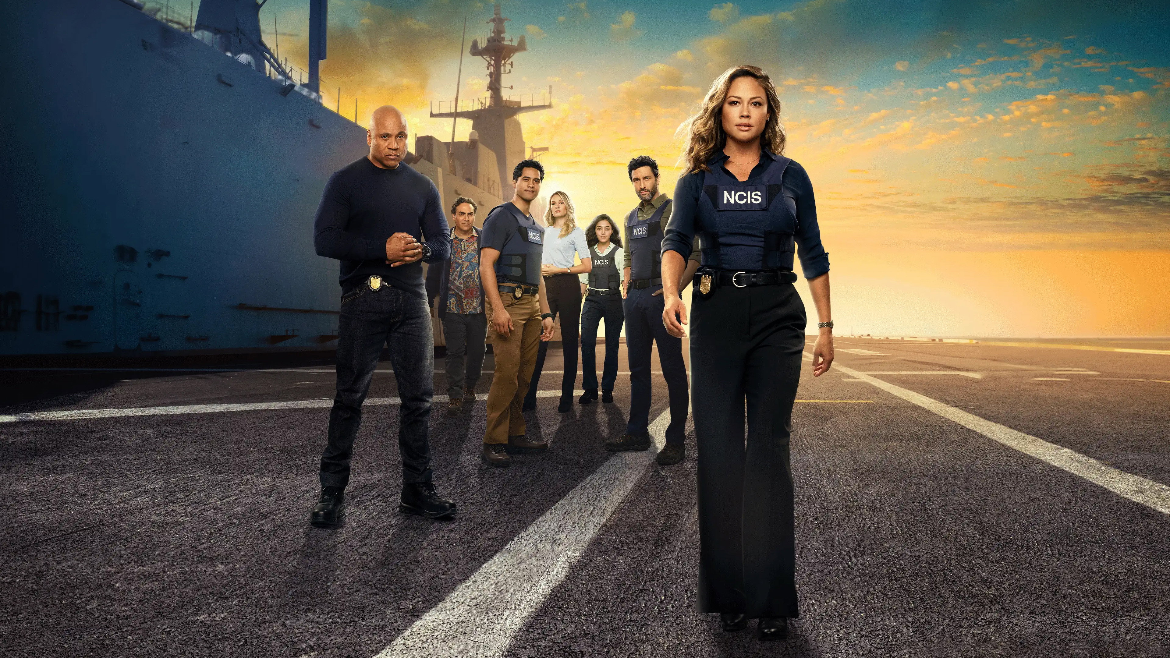 NCIS: Hawaiʻi's poster