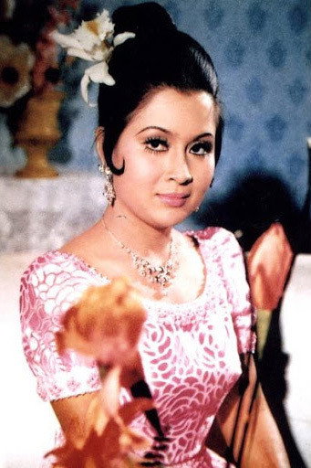 Petchara Chaowarat's poster