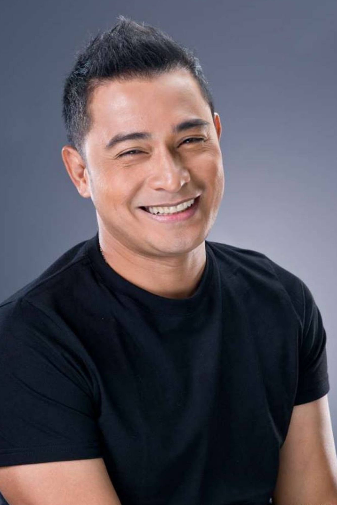 Cesar Montano's poster