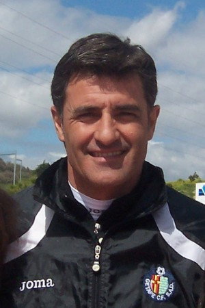 Michel González's poster