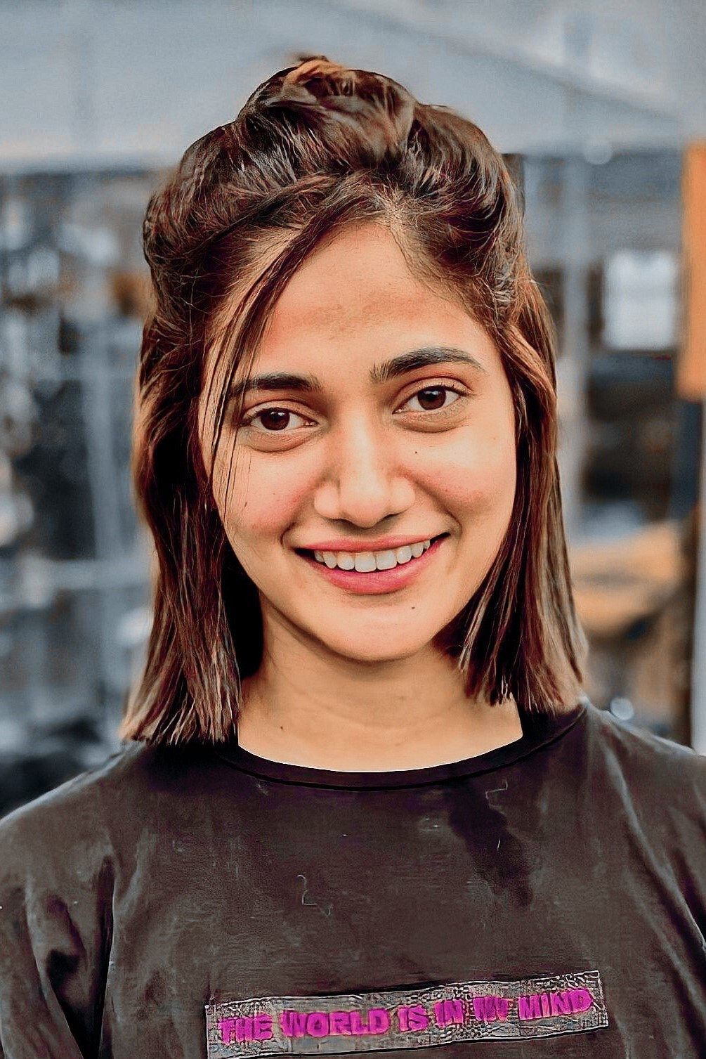 Losliya Mariyanesan's poster