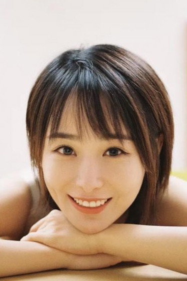 Qin Yijia's poster