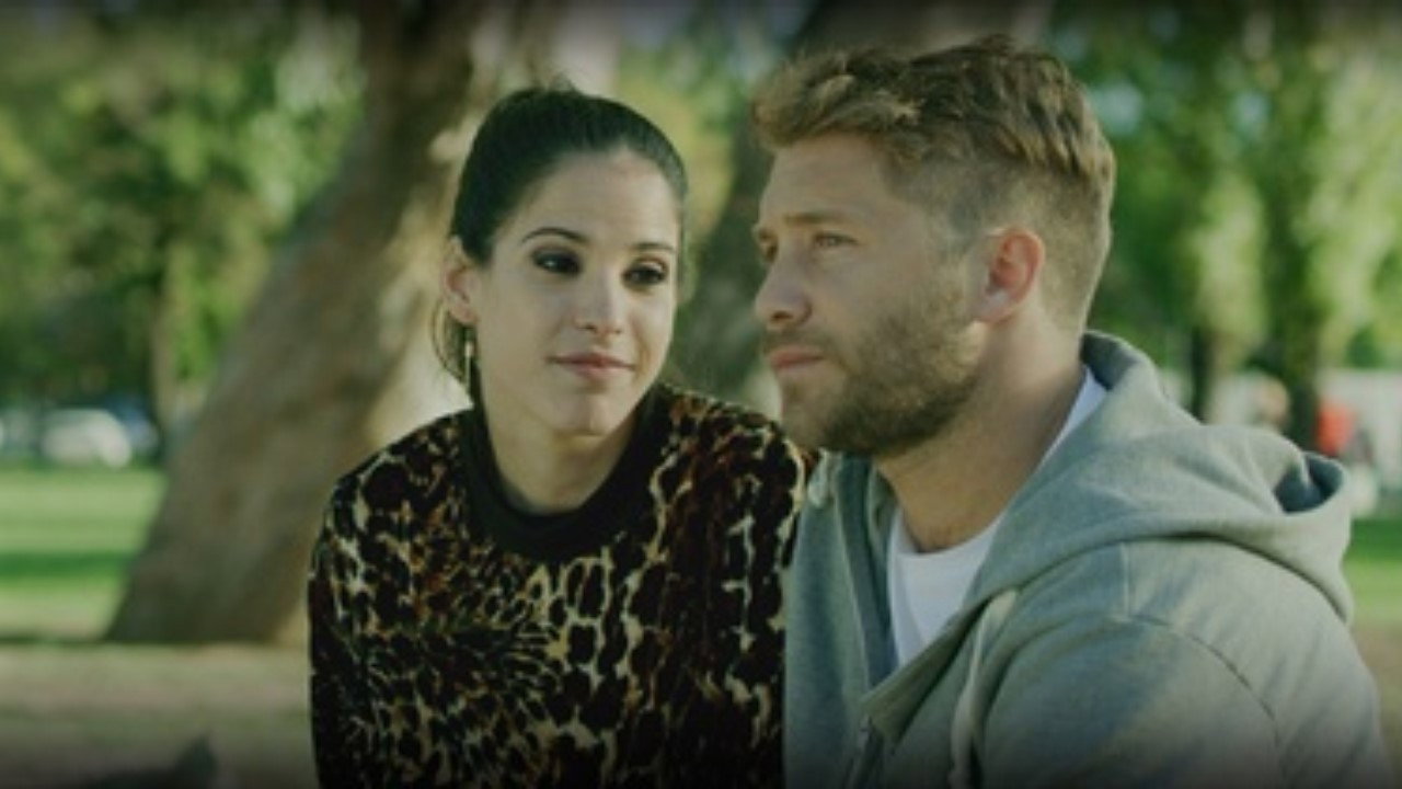 Swiping Love's poster