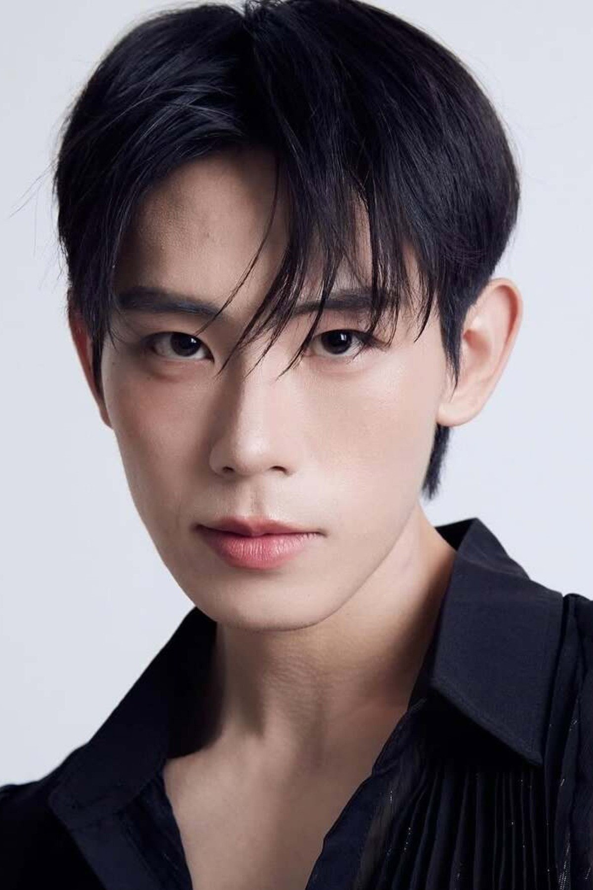 Hwang Jun-su's poster