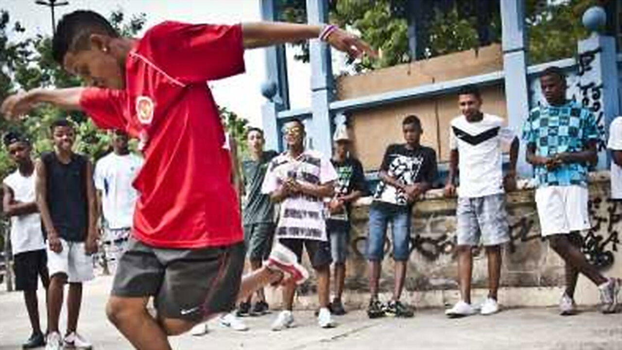 Passinho Dance Off's poster