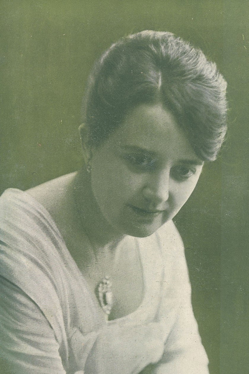 Etelvina Serra's poster