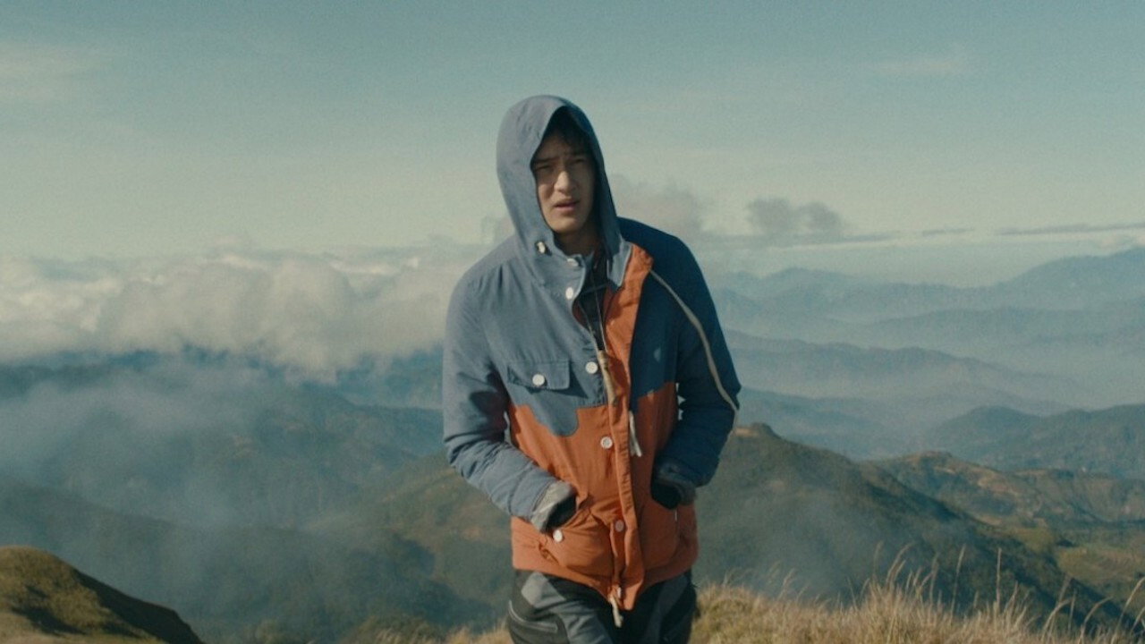 Above the Clouds's poster