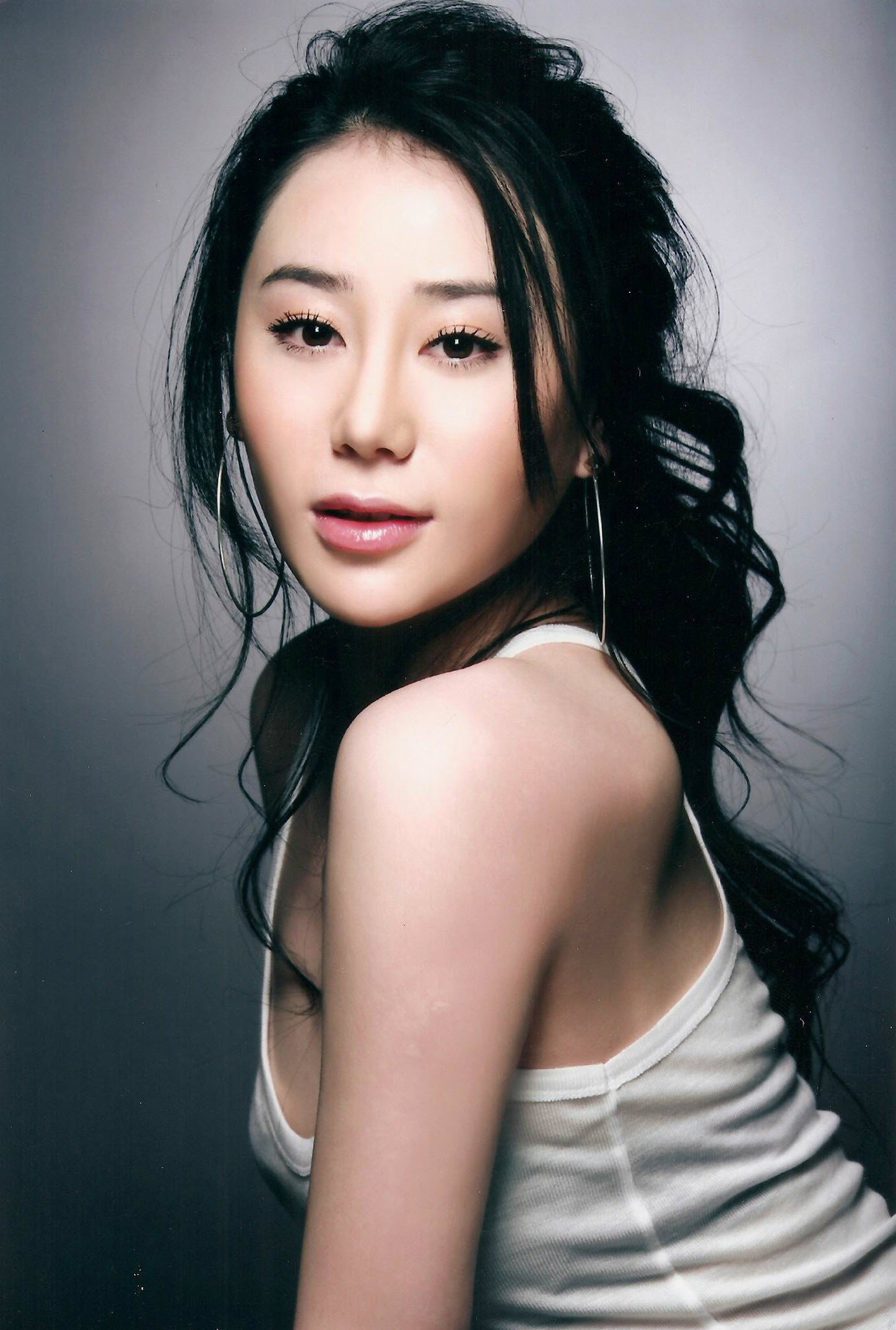 Jiang Xinyu's poster