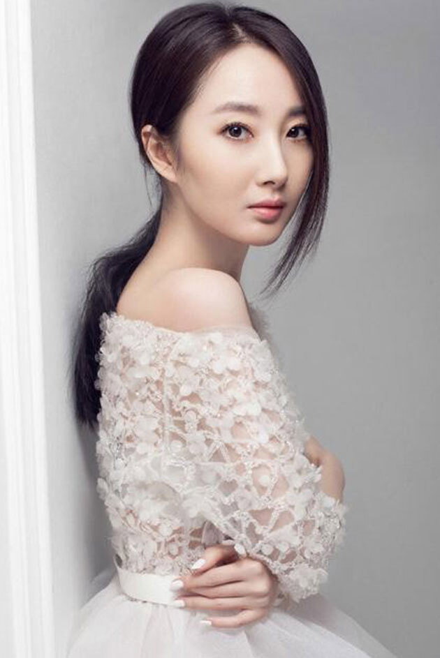 Cheng Yuanyuan's poster
