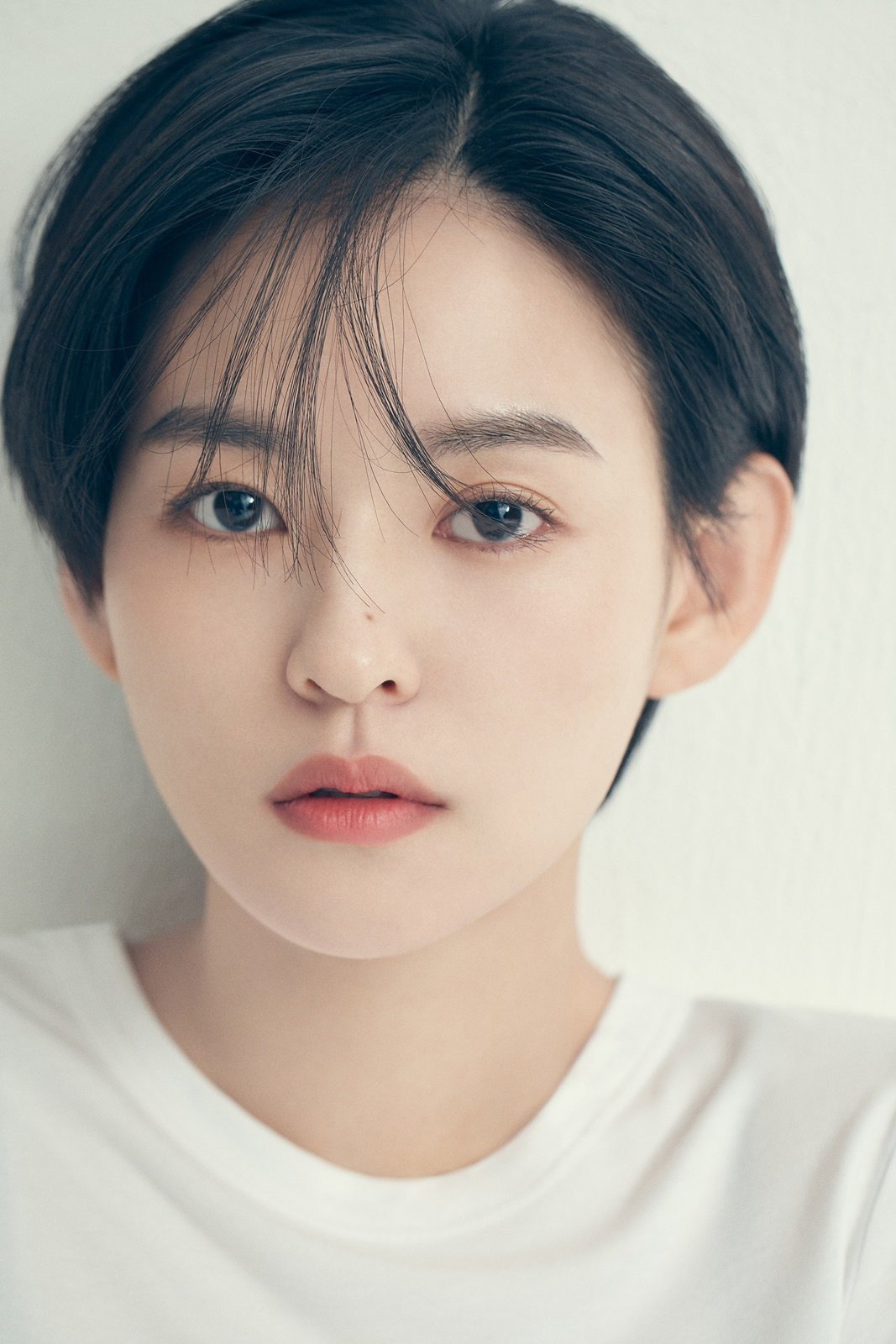 Kim Yoon-hye's poster
