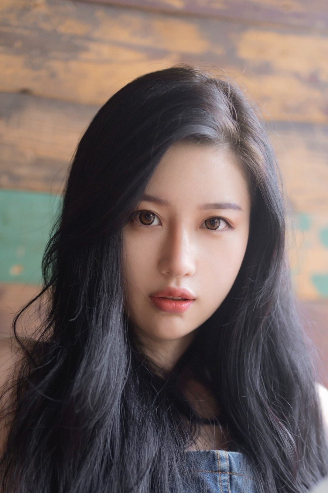 Lu Xin's poster