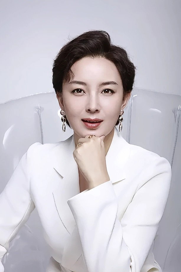 Zhu Yan's poster