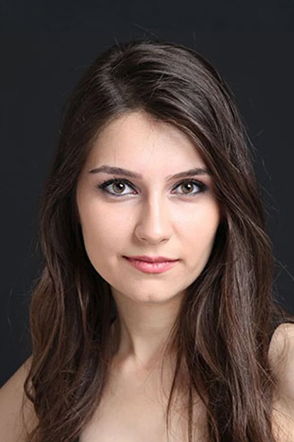 Esra İşgüzar's poster