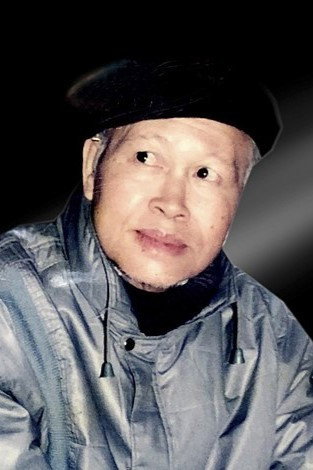 Trần Đắc's poster