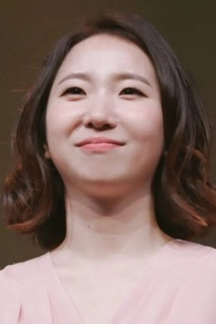 Kim Young-eun's poster