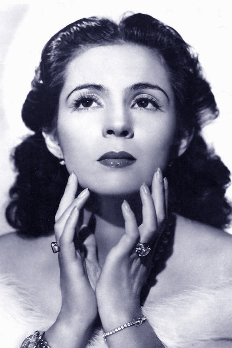 Sofía Álvarez's poster