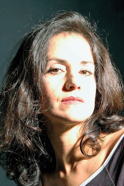 Lavínia Pannunzio's poster