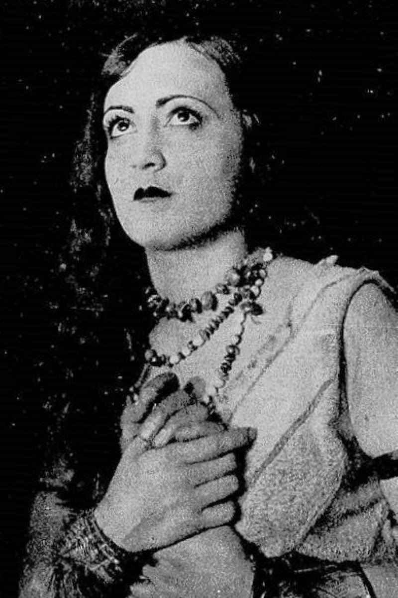 Dora Fleury's poster