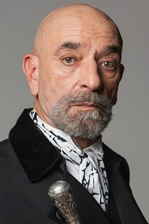 Luis Guilherme's poster