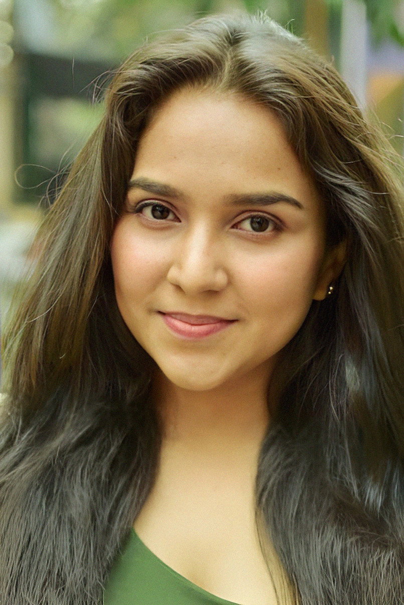 Reina Karad's poster