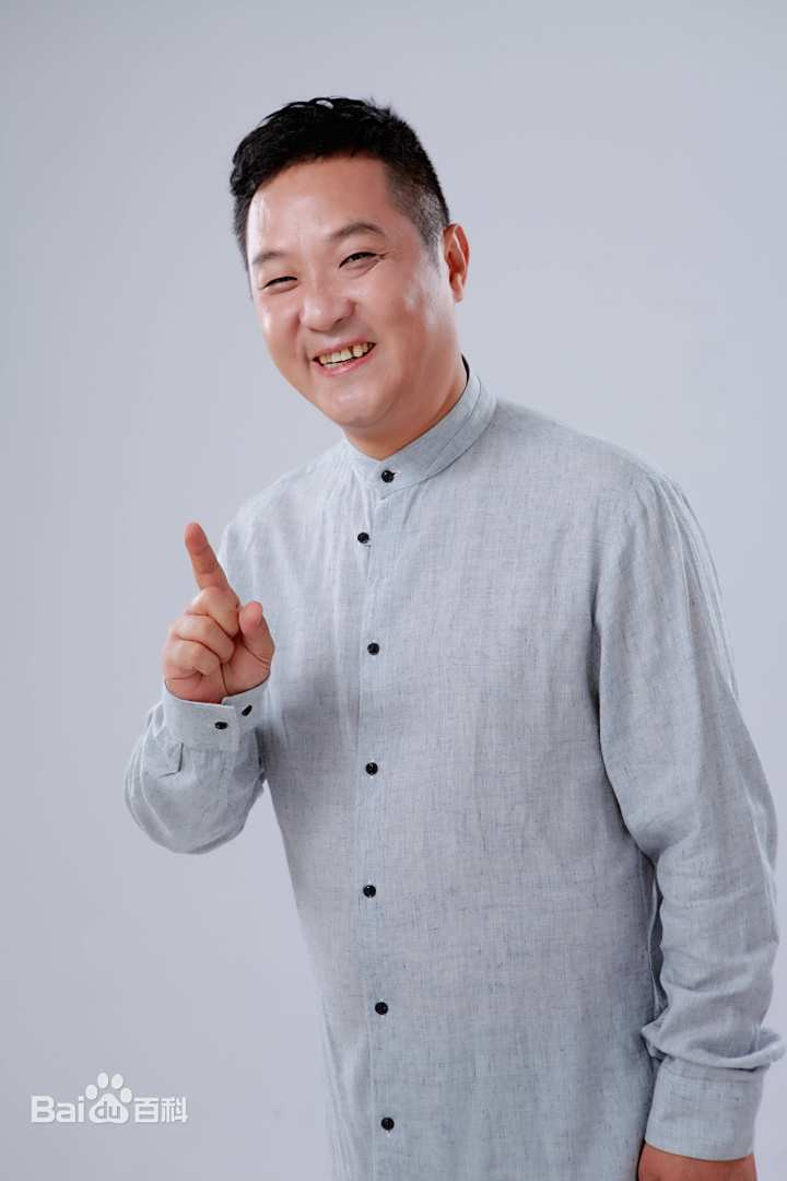 凌琳's poster