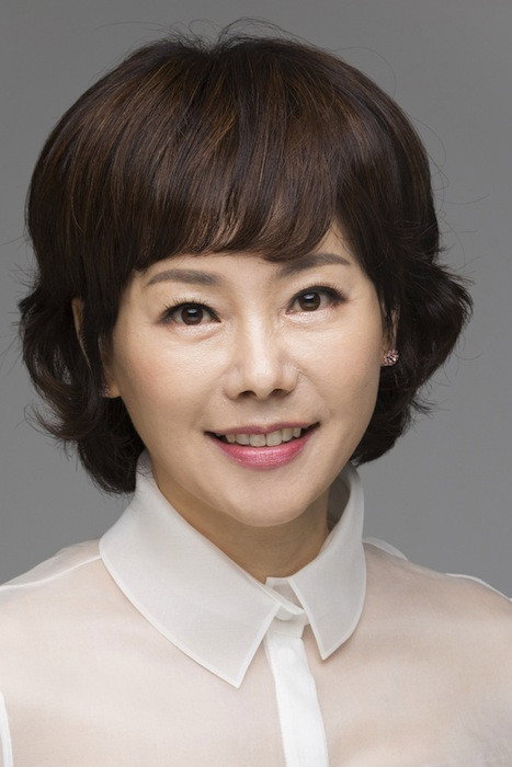 Ahn Yeo-jin's poster