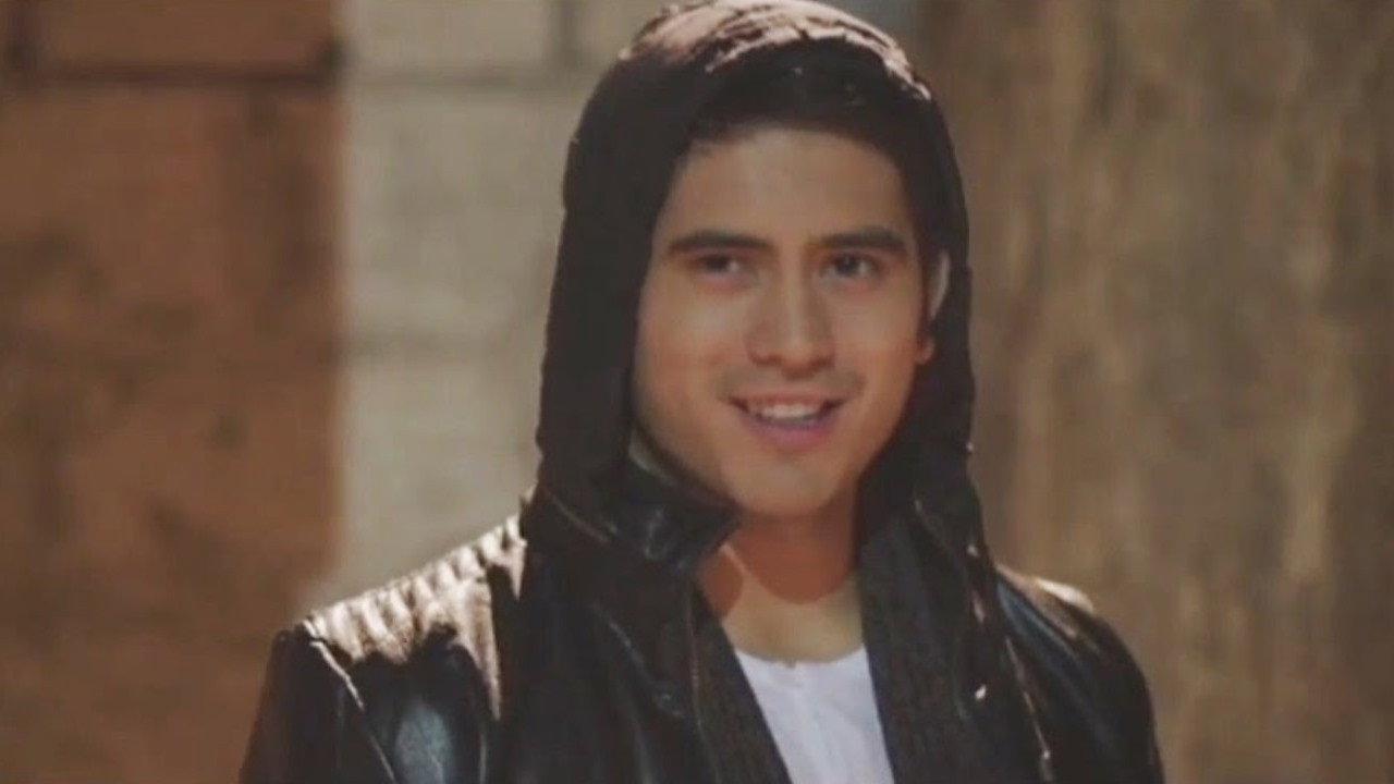 Halik sa Hangin's poster