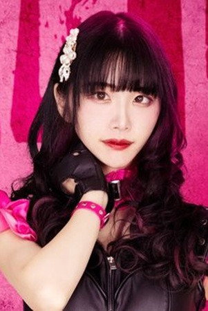 Mio Momoyama's poster