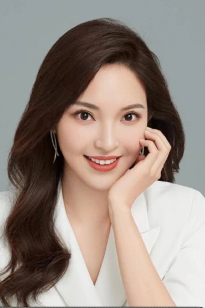 Ao Lei's poster