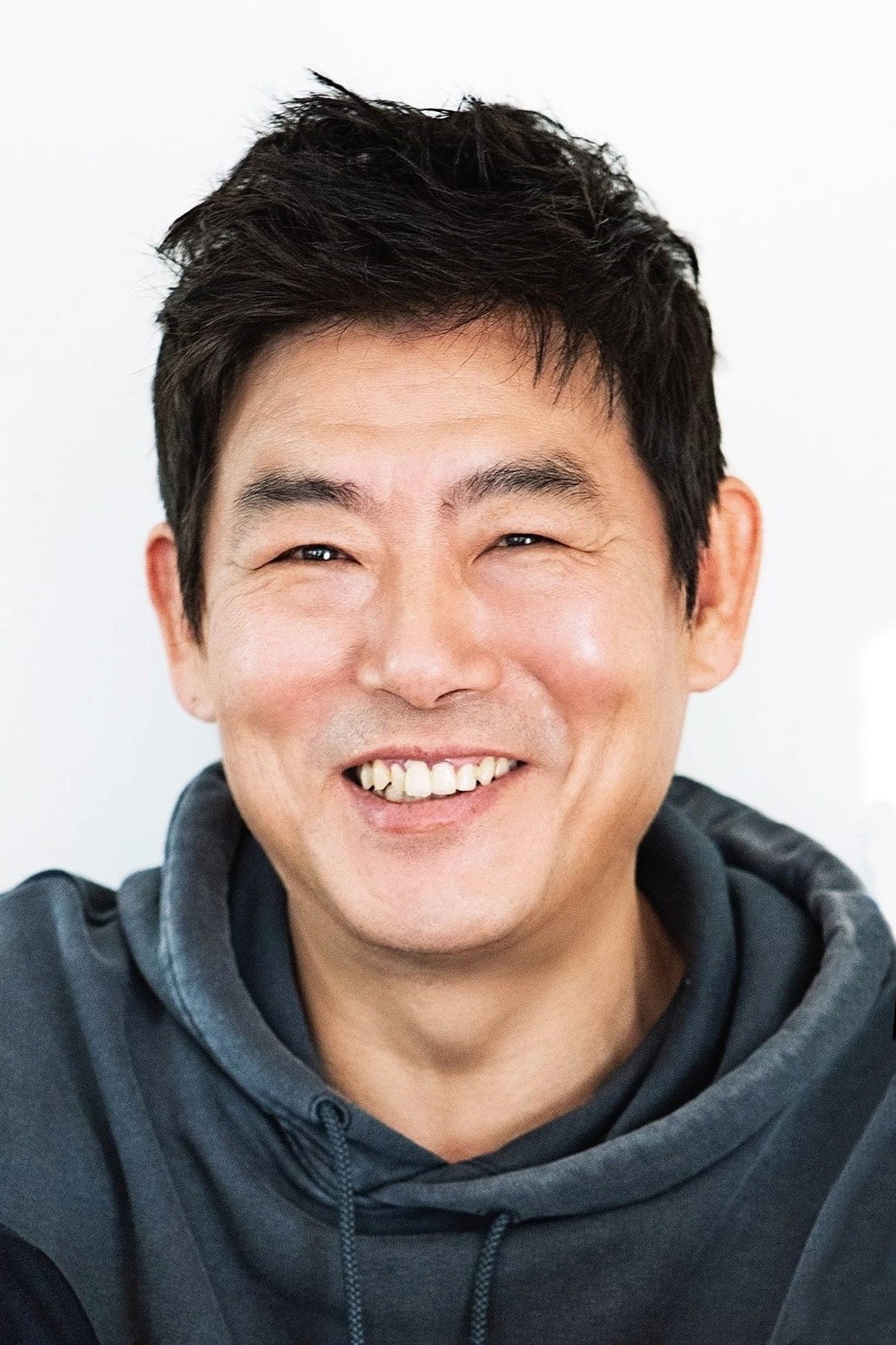 Sung Dong-il's poster