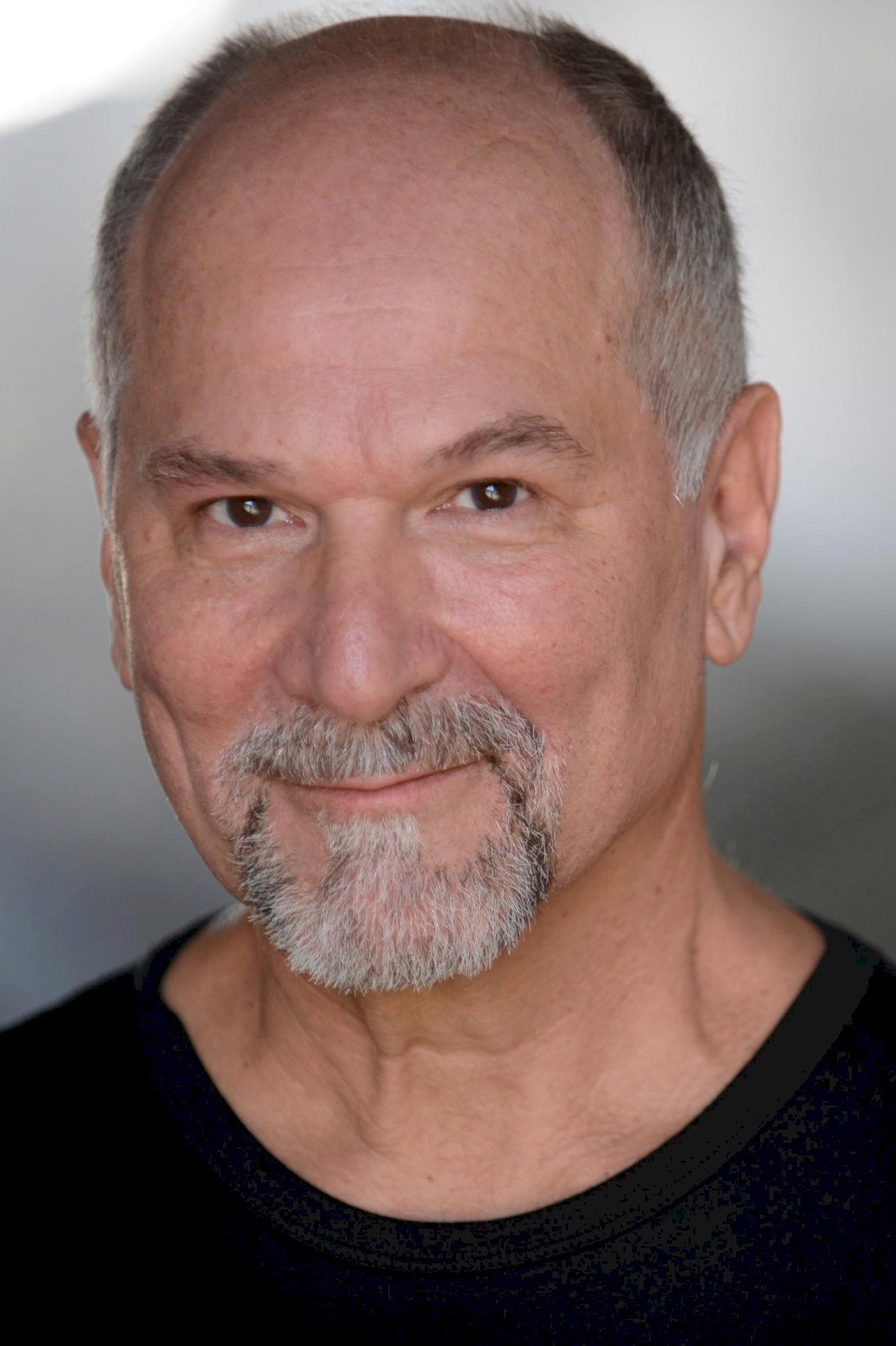 John Kapelos's poster