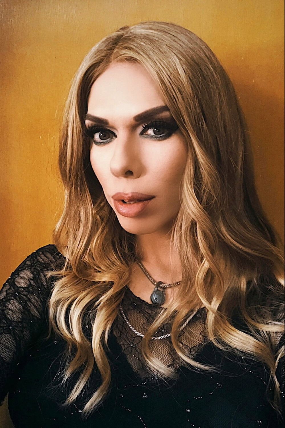 Kelly Mantle's poster